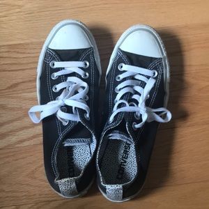 Size7 Women’s Converse